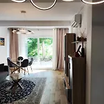 Mary's House Apartment